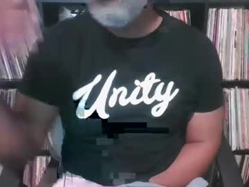 Shy333 Chaturbate stream image from February 12, 2025