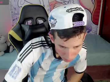 Estevan_Andress Chaturbate stream image from February 12, 2025