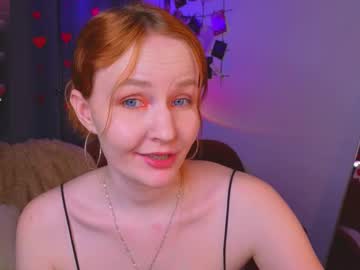 Joyce_Jones Chaturbate stream image from February 12, 2025