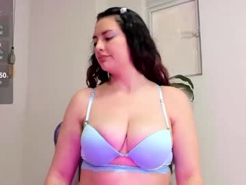 Katia_Jones1 Chaturbate stream image from February 12, 2025