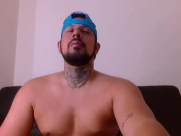 Mikel_Thomson Chaturbate stream image from February 12, 2025