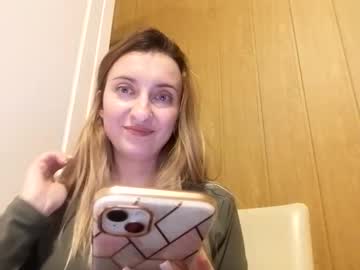 Ruslanaflower Chaturbate stream image from February 12, 2025