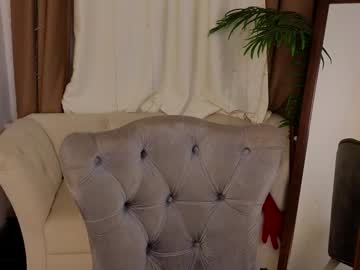 _Violet_Mills_ Chaturbate stream image from February 12, 2025