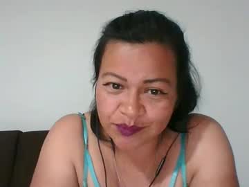 Adrianagogo18 Chaturbate stream image from February 12, 2025