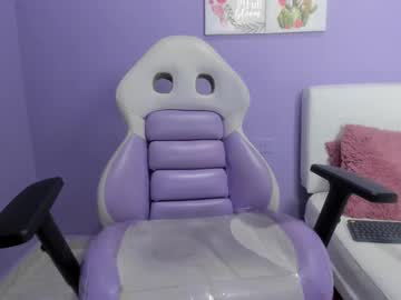 Carolina_Latinlady Chaturbate stream image from February 12, 2025