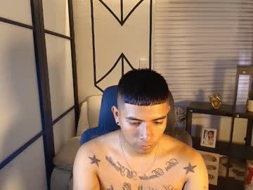 Clausthopper Chaturbate stream image from February 12, 2025