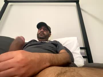 Drspunkalott Chaturbate stream image from February 12, 2025