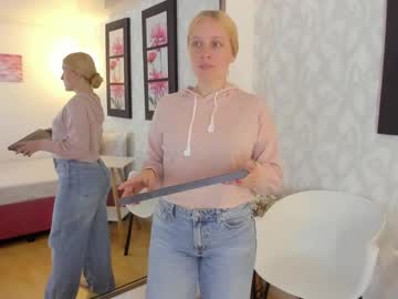 Emilysumer Chaturbate stream image from February 12, 2025