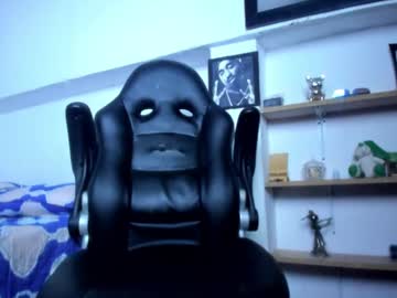 Mathews_19 Chaturbate stream image from February 12, 2025