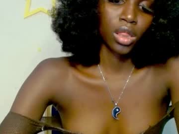 Themelaninqueen Chaturbate stream image from February 12, 2025
