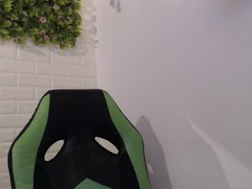 We_N_You Chaturbate stream image from February 12, 2025