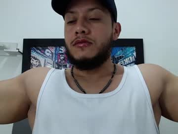 Williamjhom_ Chaturbate stream image from February 12, 2025