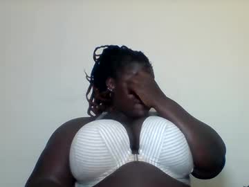 Bigdarkass Chaturbate stream image from February 12, 2025