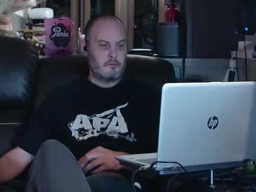 Ddboobman Chaturbate stream image from February 12, 2025