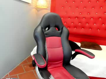 Designturbate Chaturbate stream image from February 12, 2025