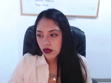Giralykm1 Chaturbate stream image from February 12, 2025