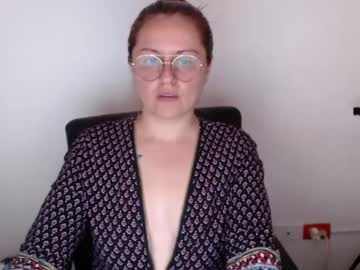 Mariapaz740723 Chaturbate stream image from February 12, 2025