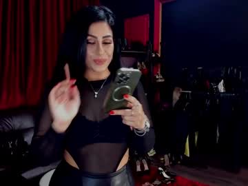Puffy_Love Chaturbate stream image from February 12, 2025