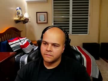 Rickyj1012 Chaturbate stream image from February 12, 2025