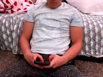 Thickjunkandhunk_ Chaturbate stream image from February 12, 2025