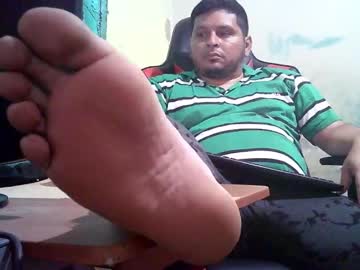 Thonnybigcock Chaturbate stream image from February 12, 2025