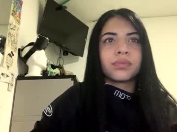 Violett_M3 Chaturbate stream image from February 12, 2025