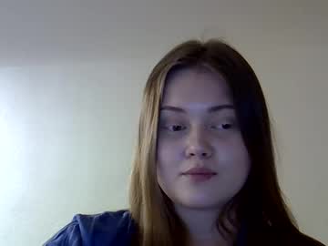 Shynesssi Chaturbate stream image from February 12, 2025