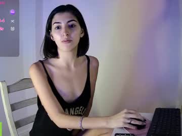 Slimbaby69 Chaturbate stream image from February 12, 2025
