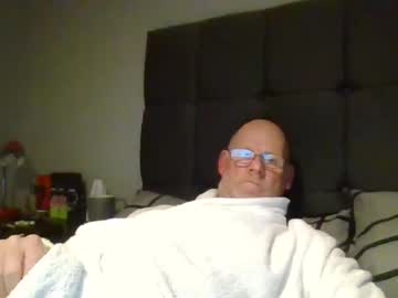 Kevlooking4sez Chaturbate stream image from February 13, 2025