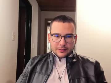 Vito_Ferrero Chaturbate stream image from February 13, 2025