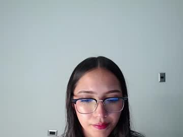 April_Daddyssgirl Chaturbate stream image from February 13, 2025