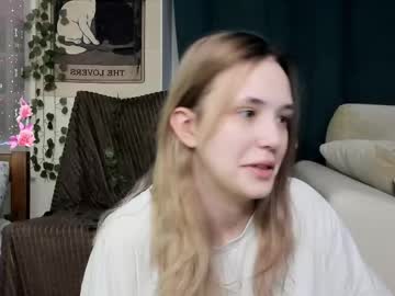 Tay_Bridg Chaturbate stream image from February 13, 2025