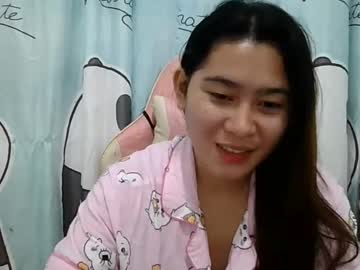 Yourprettykelly Chaturbate stream image from February 13, 2025