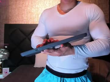 Alexander_Classy Chaturbate stream image from February 13, 2025