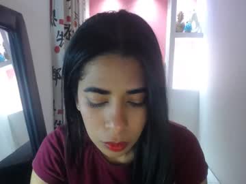 Katthykath Chaturbate stream image from February 13, 2025