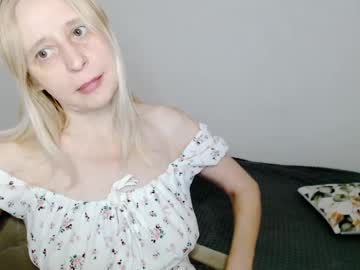 Milanav Chaturbate stream image from February 13, 2025