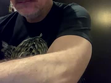 Roundthebend8 Chaturbate stream image from February 13, 2025
