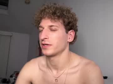 Somechillbro Chaturbate stream image from February 13, 2025