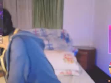 Yuniorb Chaturbate stream image from February 13, 2025