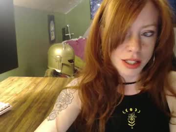 Astraeasiren Chaturbate stream image from February 13, 2025