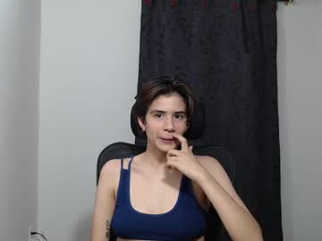 Dahliarios Chaturbate stream image from February 13, 2025