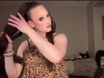 Greenxxxqueen Chaturbate stream image from February 13, 2025