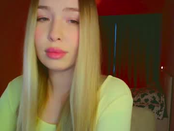 Mia_Fleur_ Chaturbate stream image from February 13, 2025