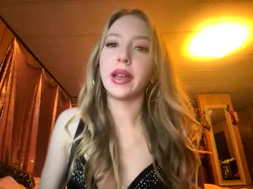 Prncsspeach420 Chaturbate stream image from February 13, 2025