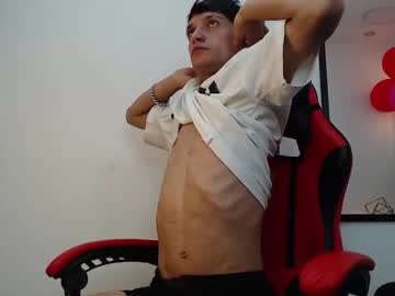 Apolo_Eleven Chaturbate stream image from February 13, 2025
