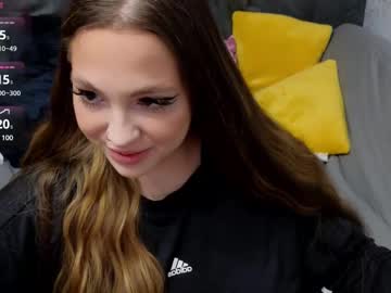Nicole_Vvinson Chaturbate stream image from February 13, 2025