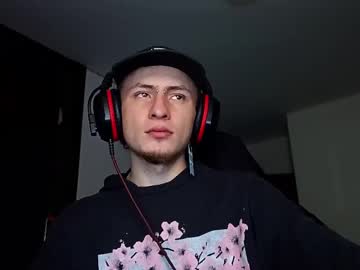 Saemzam Chaturbate stream image from February 13, 2025