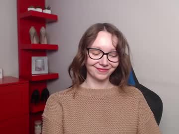 Beautyzoexx Chaturbate stream image from February 13, 2025
