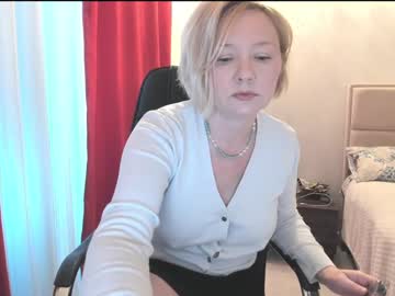 Colette1w Chaturbate stream image from February 13, 2025