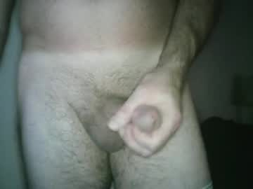 Dropum Chaturbate stream image from February 13, 2025